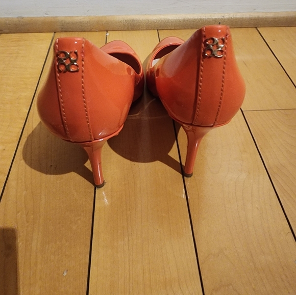 COACH Nala Coral Pumps - Picture 10 of 12